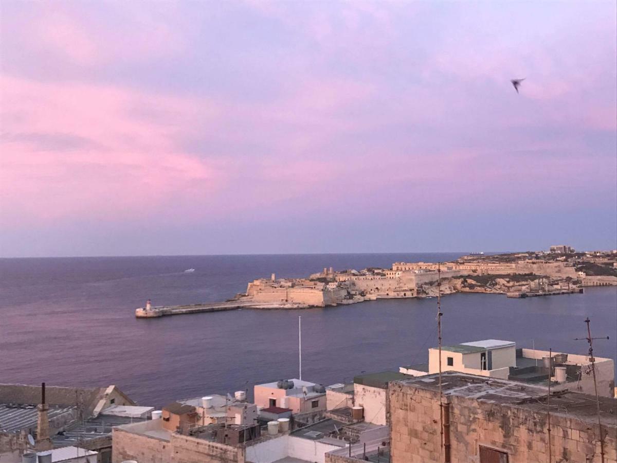 Sea View Large Valletta Appartment Exterior photo